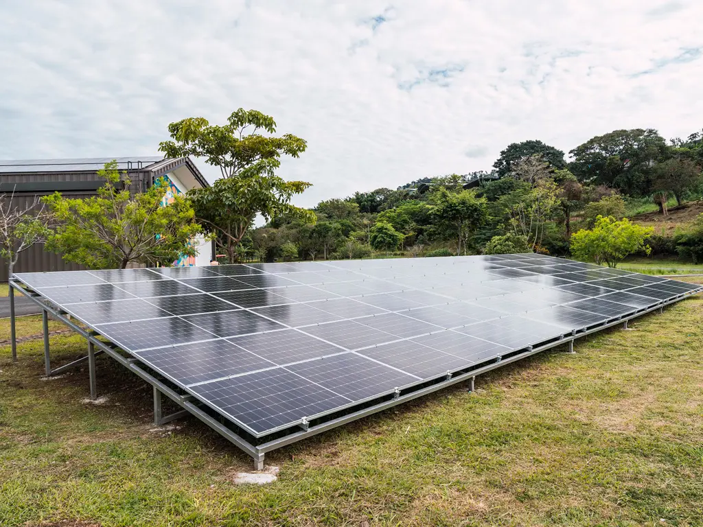 parque-la-libertad-inaugura-184-paneles-solares-con-asesoria-de-banco-promerica2?format=webp