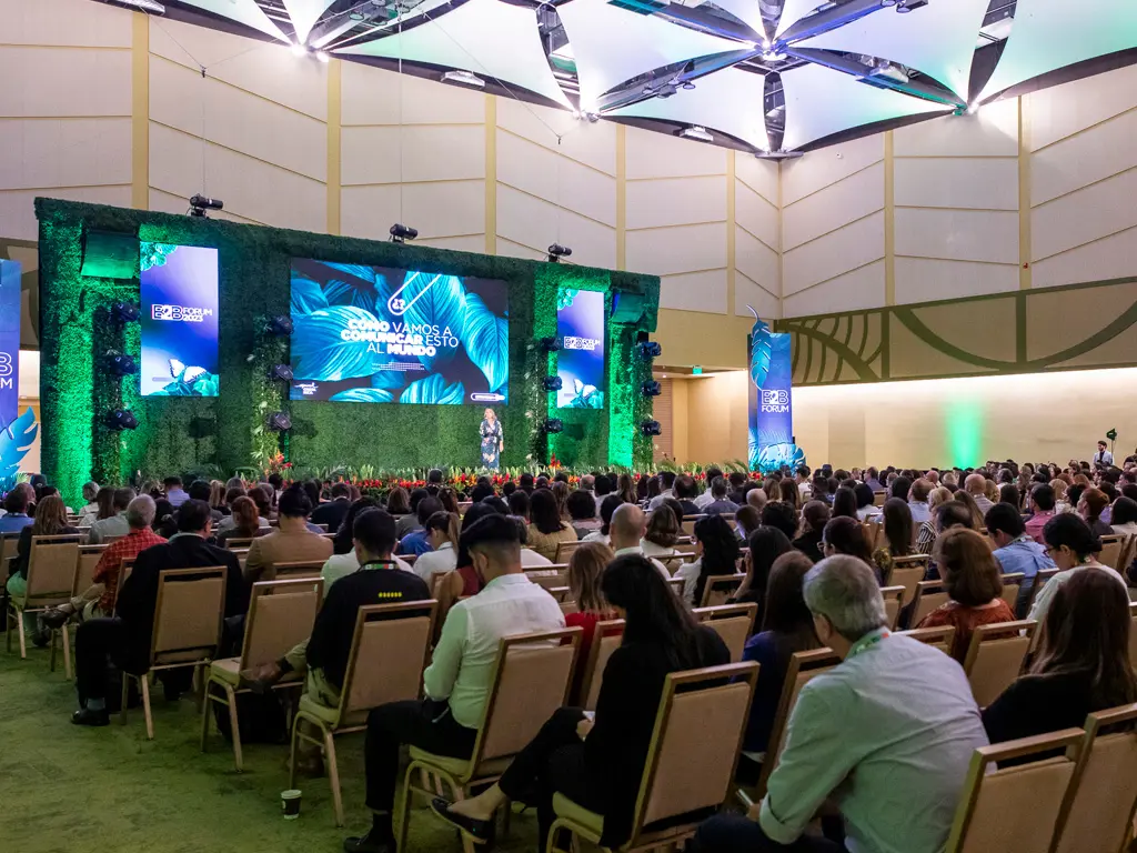 celebracion-aniversario-esencial-costa-rica-banco-promerica1?format=webp