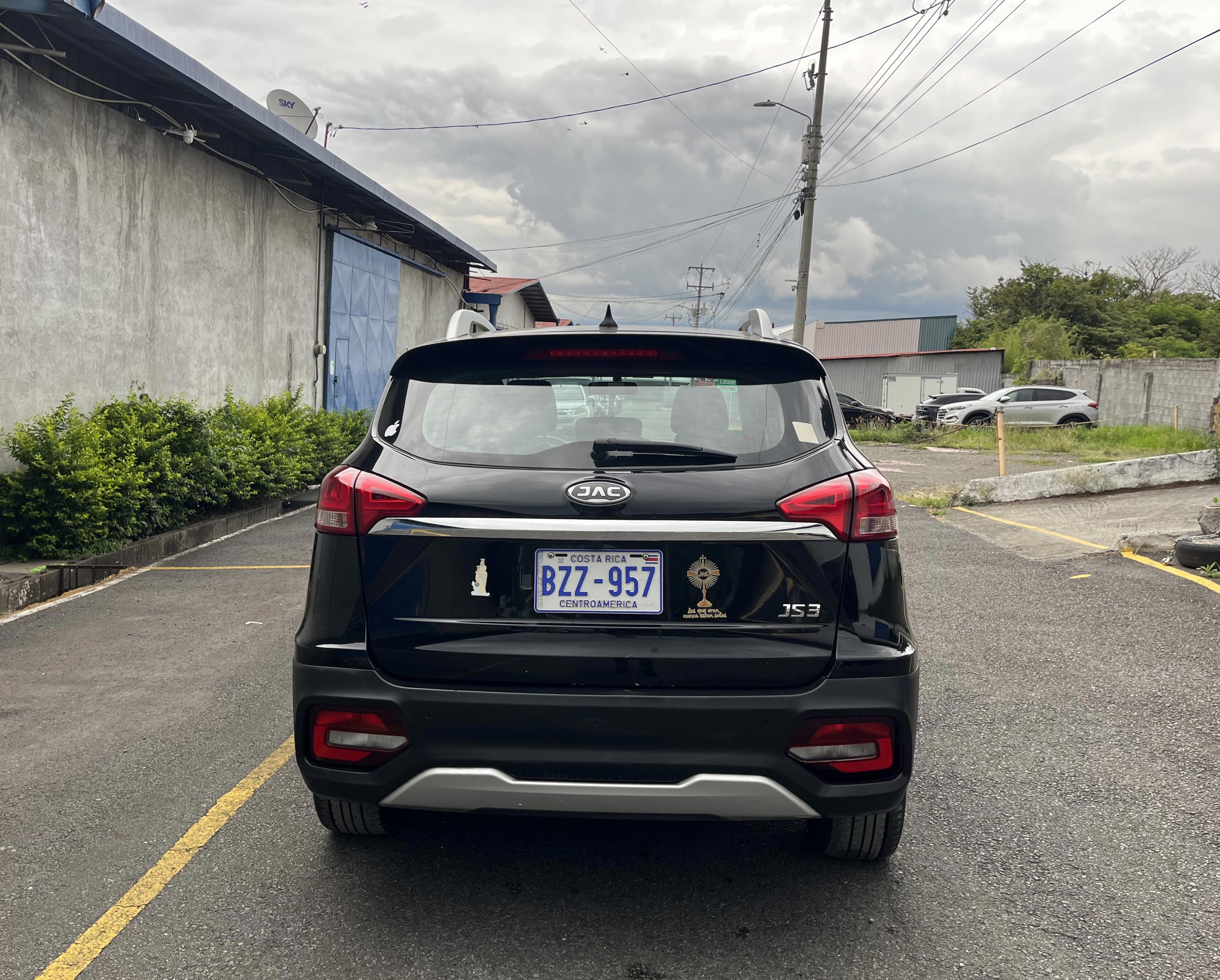 JAC JS4