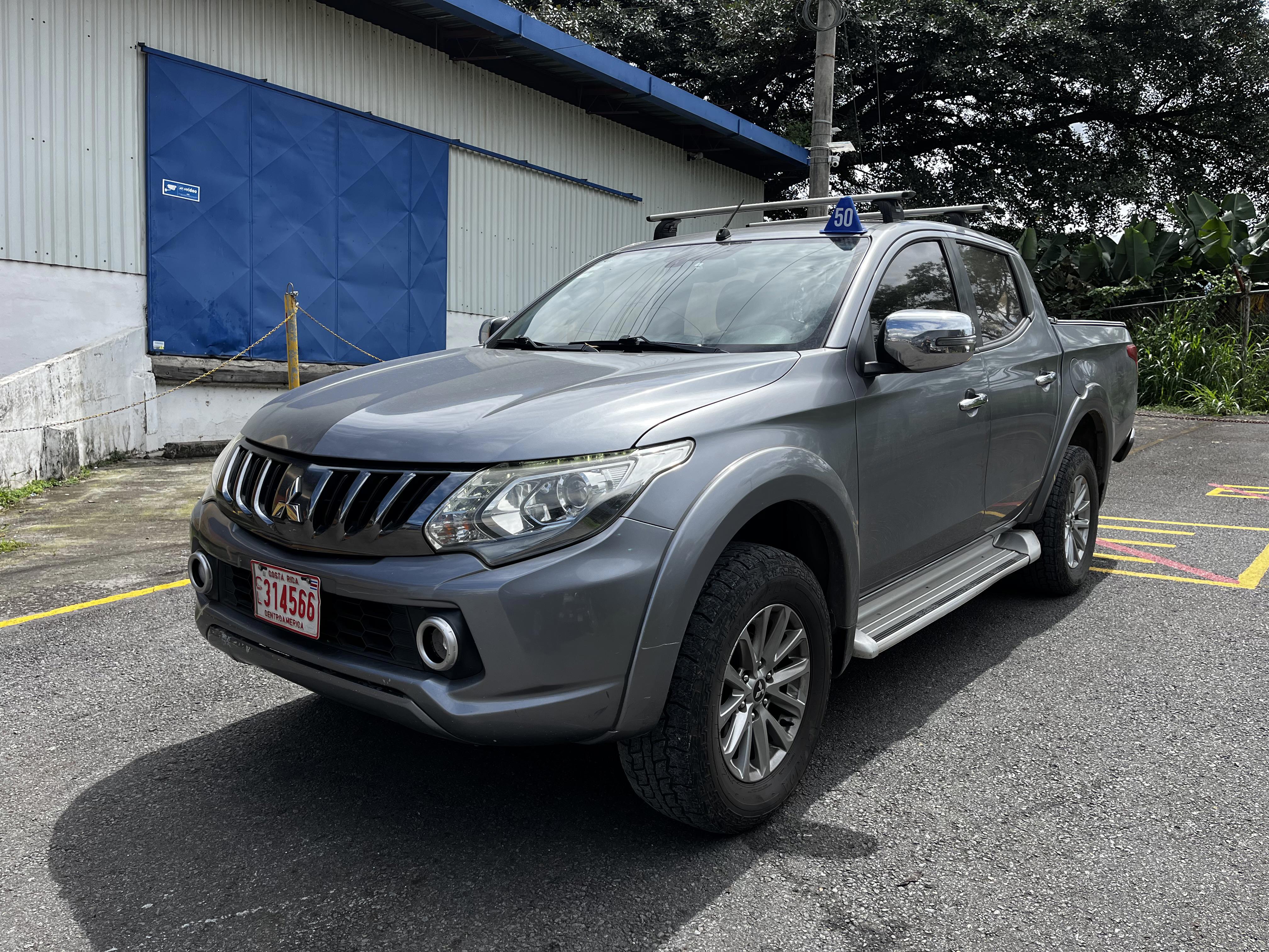 Mitsubishi L200