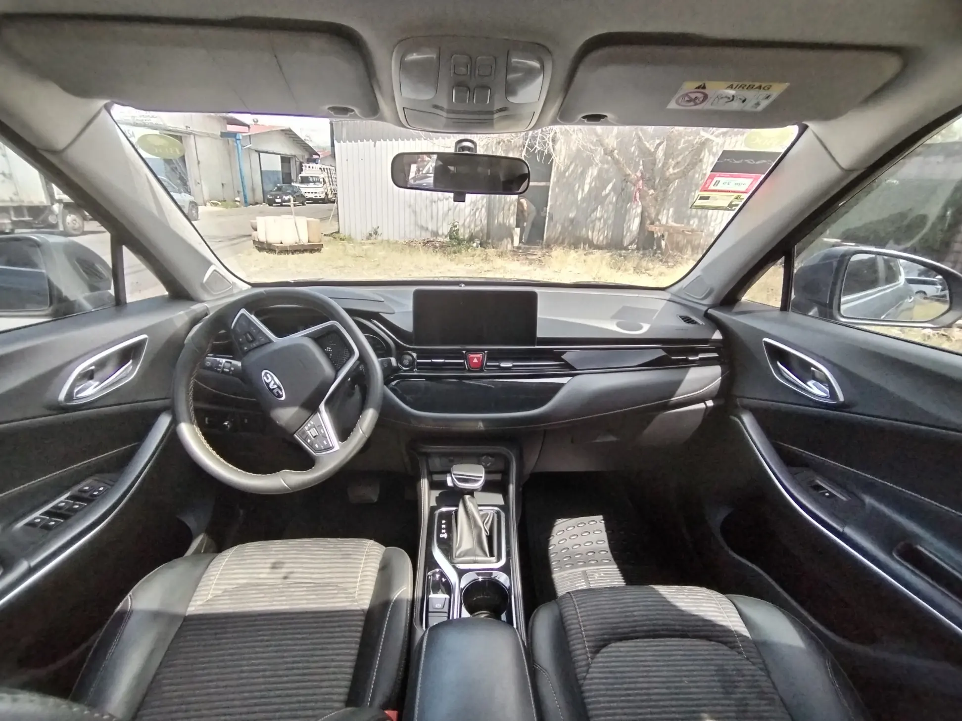 JAC JS4