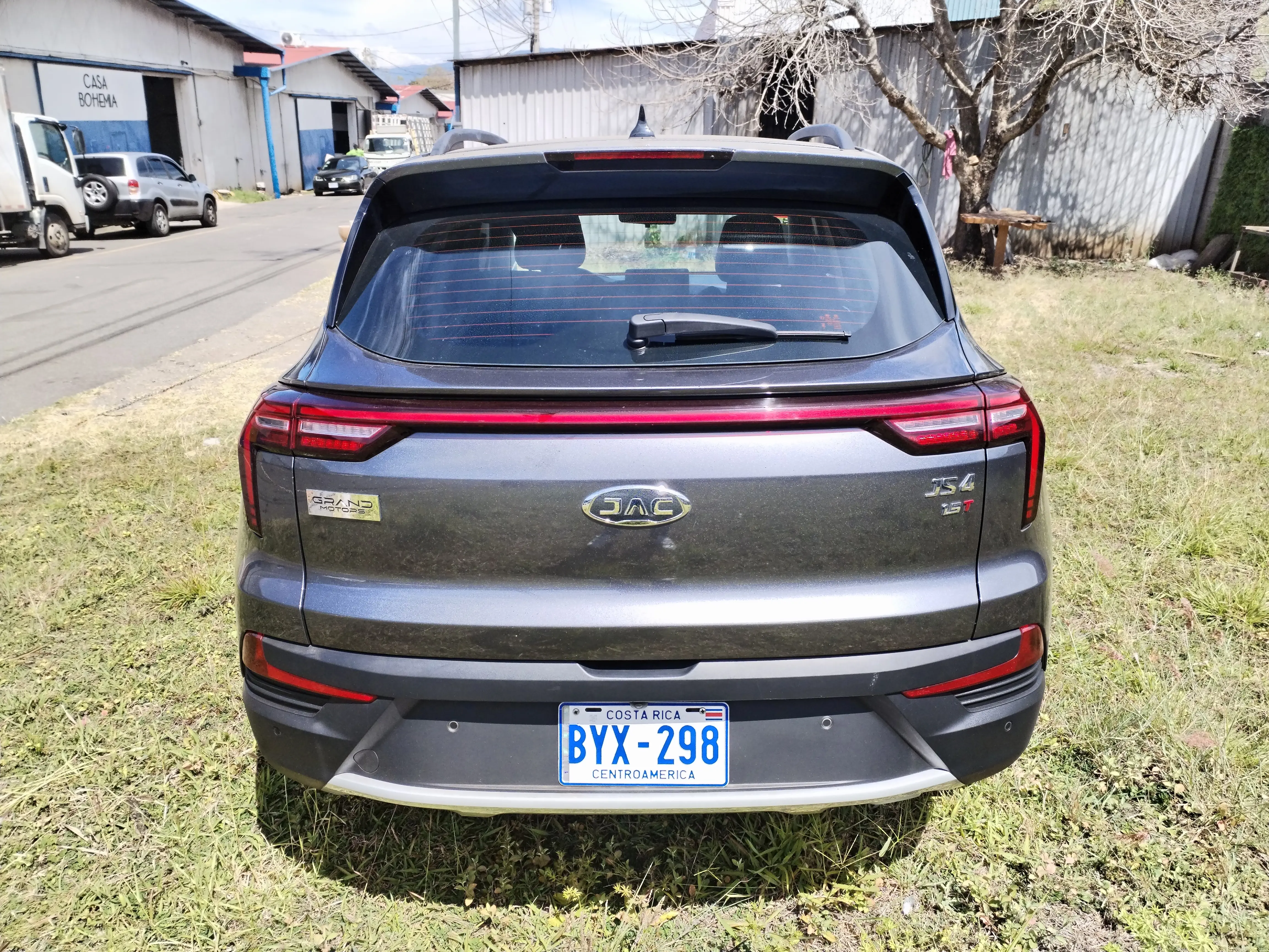 JAC JS4