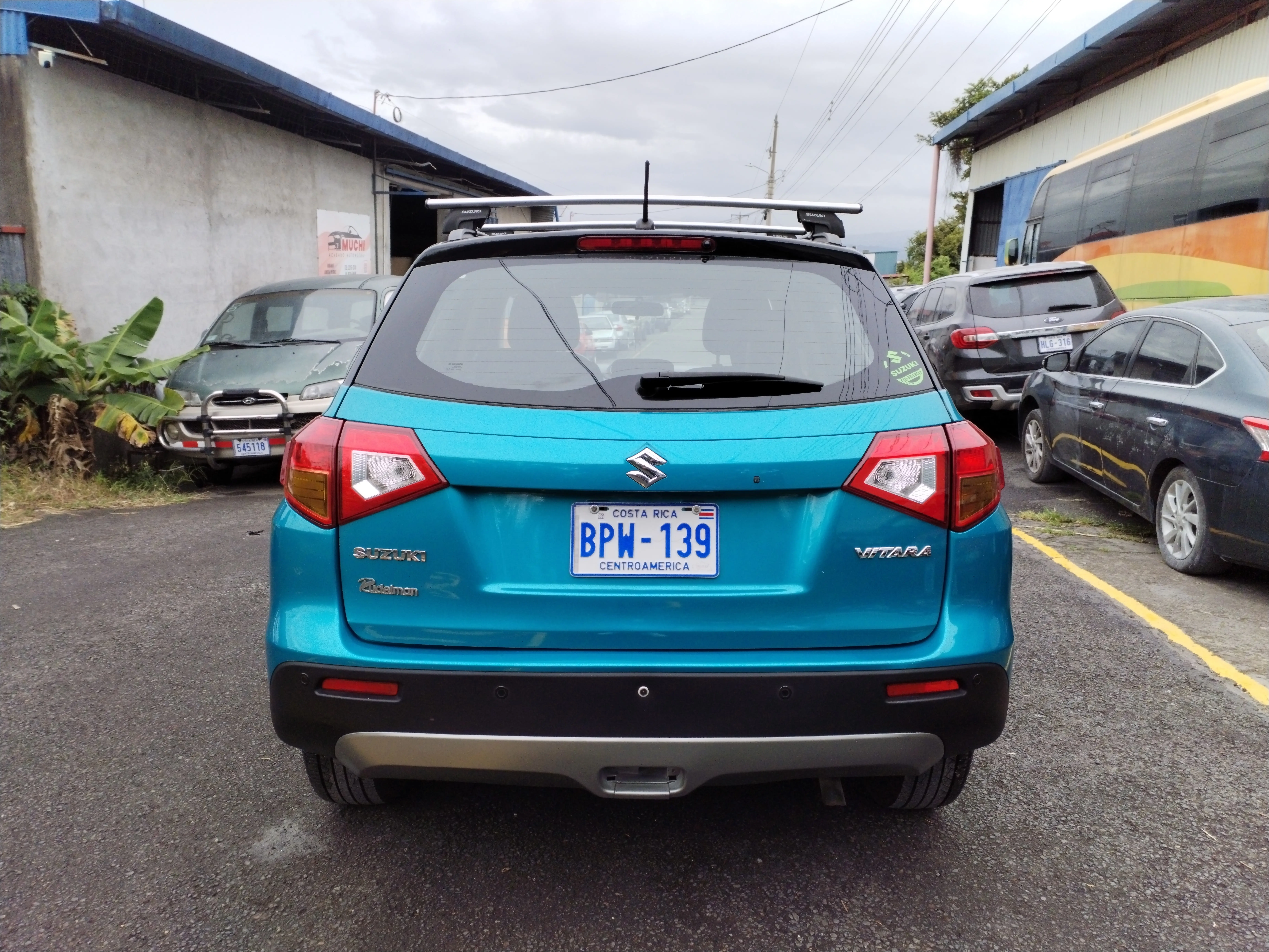 Suzuki Vitara GL Plus